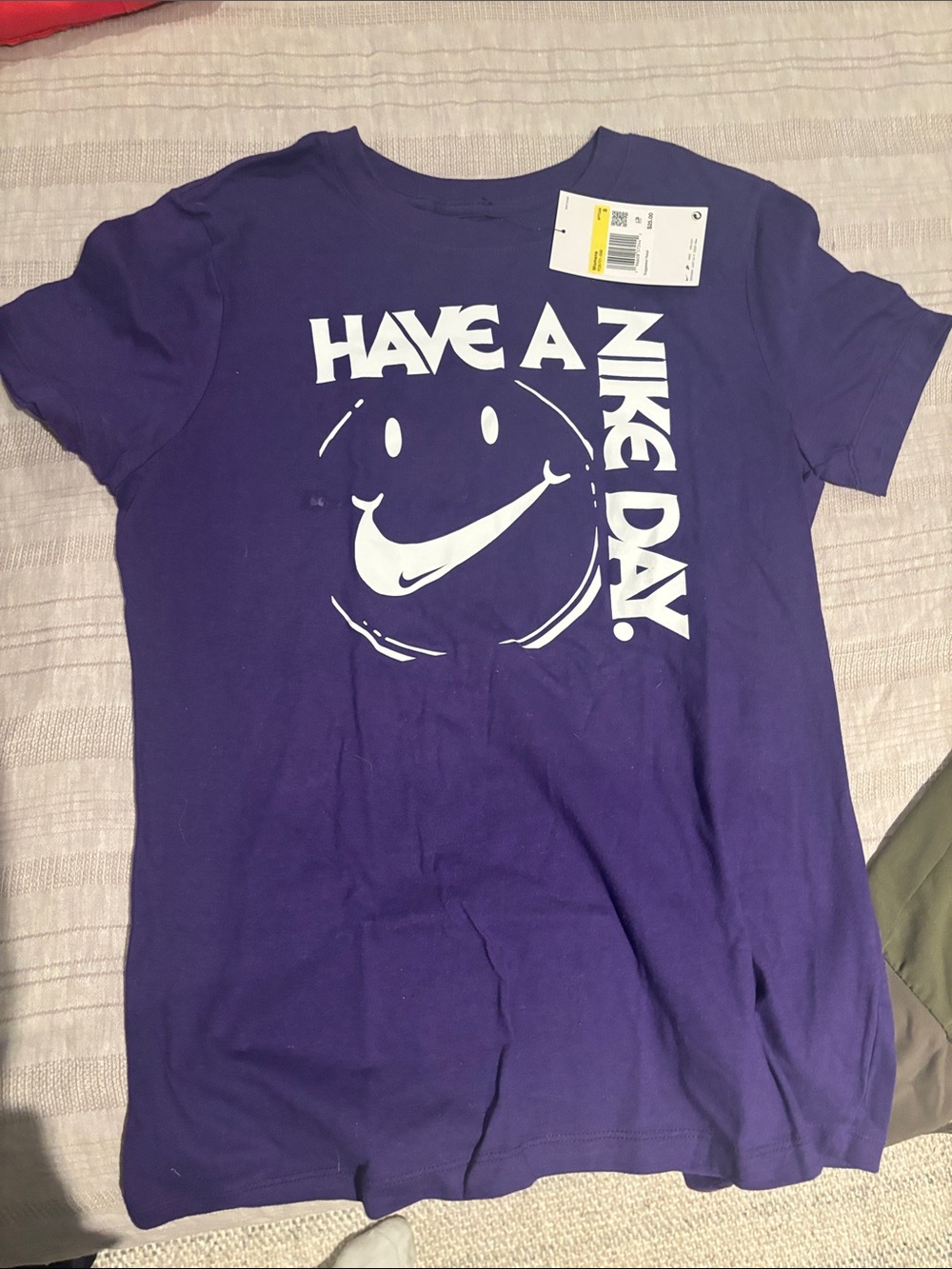 Nike Purple 'Have A Nike Day' Short Sleeve Tee small NWT